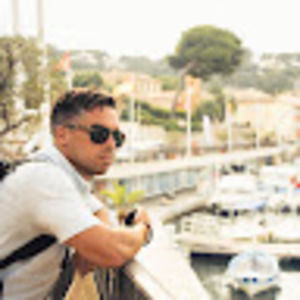 Meet your Posher, Hugh